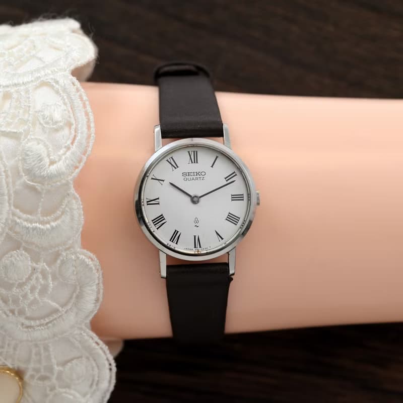 送料無料 SEIKO 女性用腕時計 クォーツ 製造1976年 24mm Round Roman Dial Ref43-0070 手錶 古董錶 復古手錶 日本直送