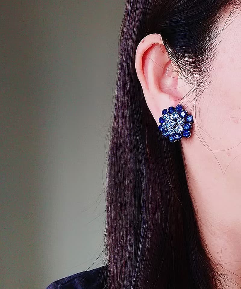 vintage jewelry  華麗小藍花萊茵鑽 夾式耳環