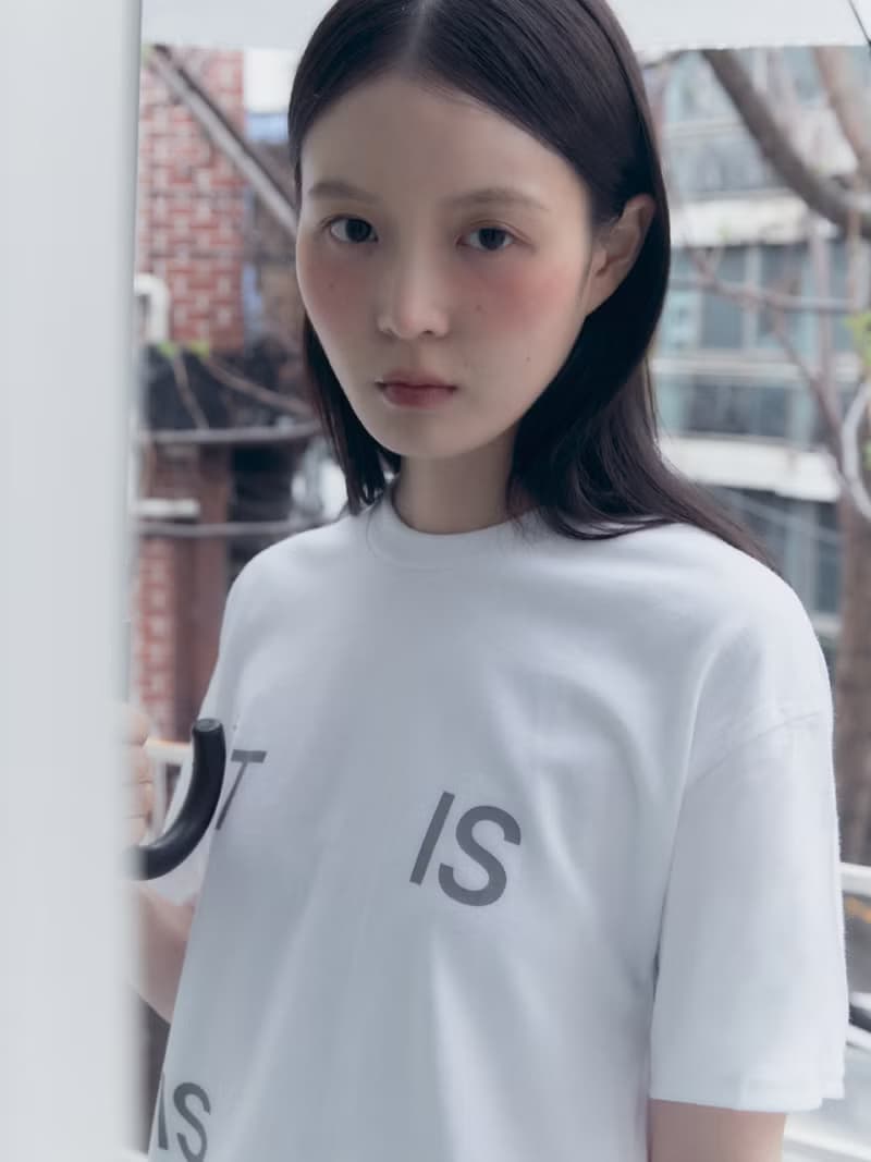 IT IS T_SHIRT (BLACK)