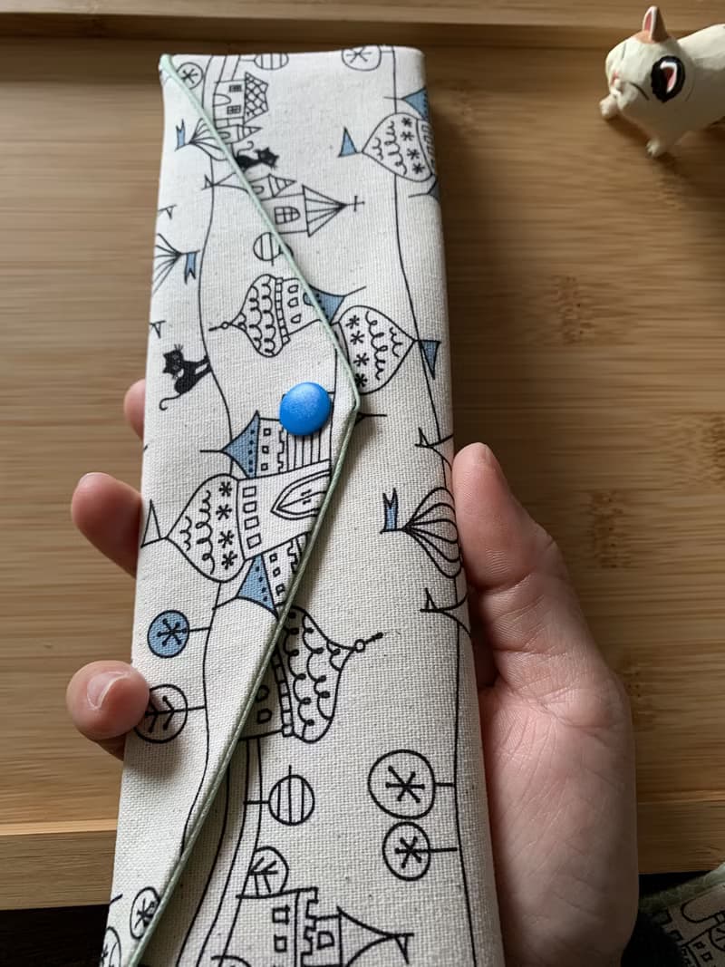 文青風環保筷袋 ~貓咪的溫柔 溫暖晴藍 收納 手作餐具袋 交換禮物