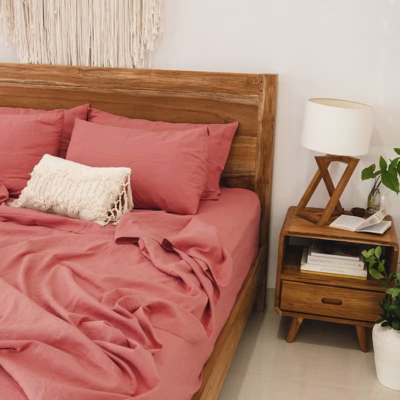 Rust pink linen fitted sheet / Softened linen bed sheet / Deep pocket