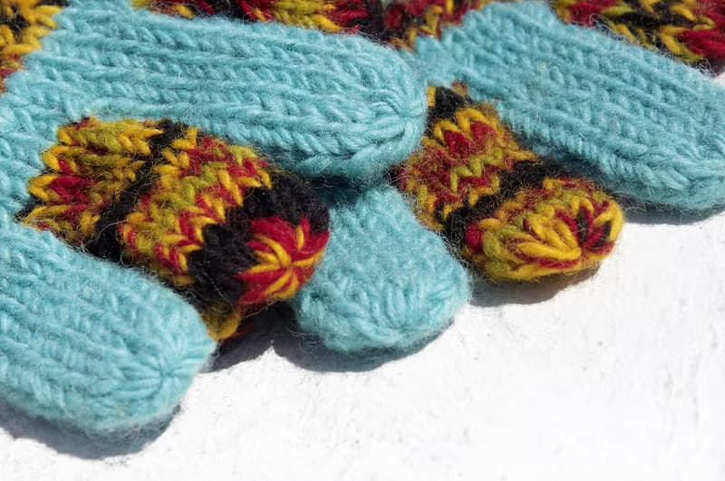 聖誕節禮物 聖誕禮物 交換禮物 限量一件 針織純羊毛保暖手套 / 針織手套 / 全指手套- 北歐風 漸層幾何圖騰