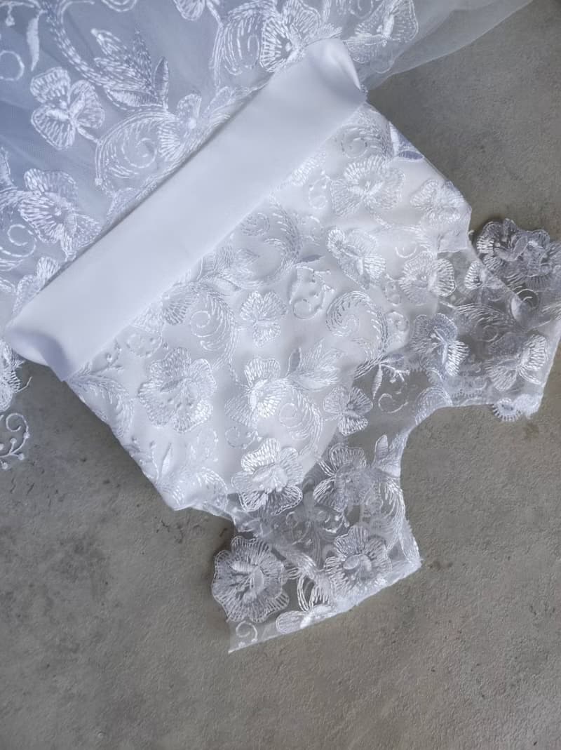 tulle flower girl dress for wedding, birthday, concerts.