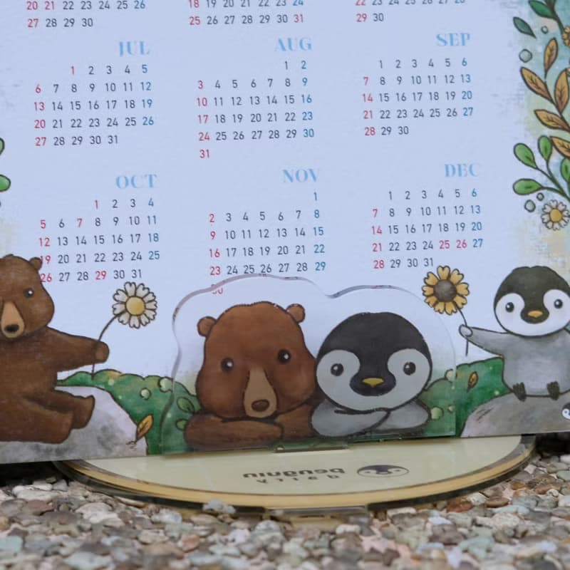 動物插畫香港年曆卡 | 企鵝與棕熊 2025 年曆卡