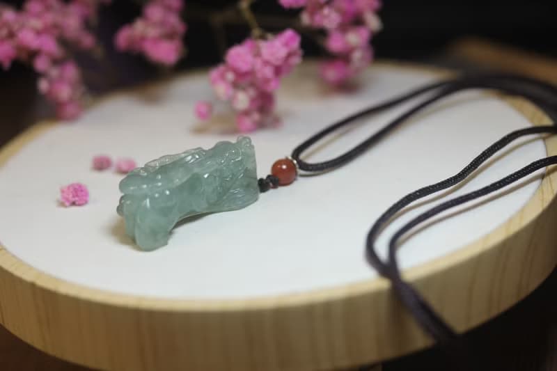 【貔貅】天然A貨翡翠 神獸吊墜 招財項鏈 闢邪呈瑞掛件 佑福吊飾