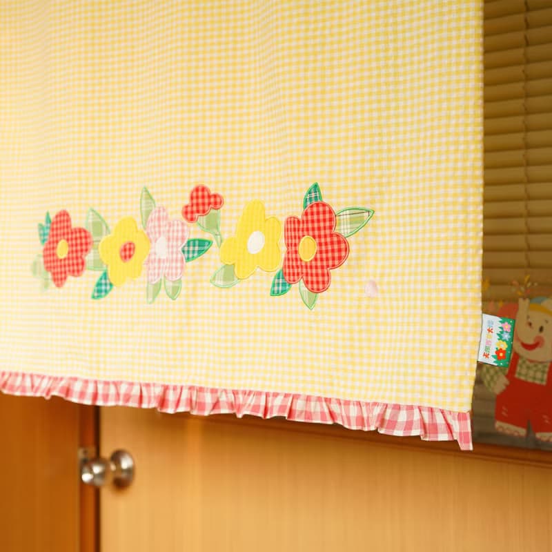 小兔子嗡嗡 80s復古昭和小兔子澆花門簾 刺繡布藝
