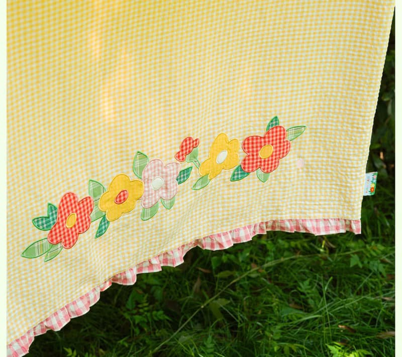 小兔子嗡嗡 80s復古昭和小兔子澆花門簾 刺繡布藝
