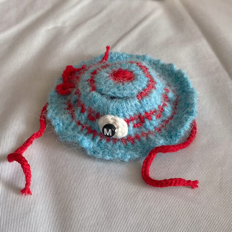 Single item, red sky blue stripe hat : 10cm doll-only