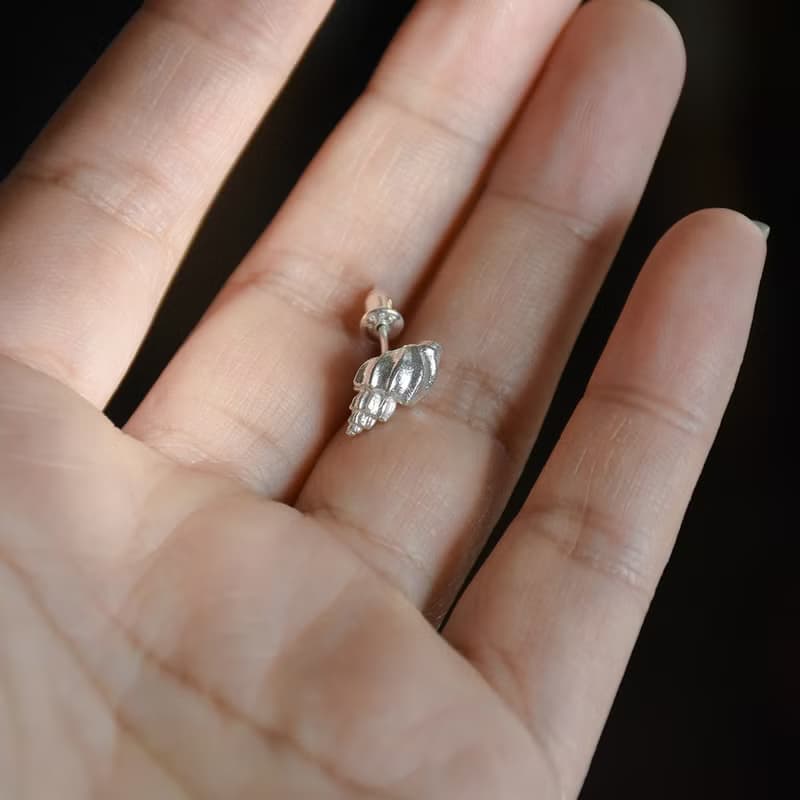 原創手作 海螺貝殼海洋生物粗紋螺純銀耳釘 一對