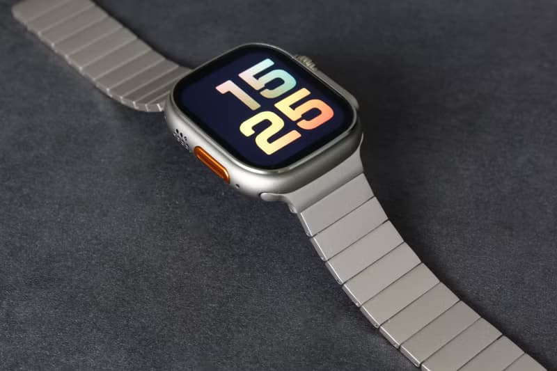 UNIC金屬磁吸錶帶 / Apple watch Ultra專用錶帶/ 無錶扣極簡錶帶