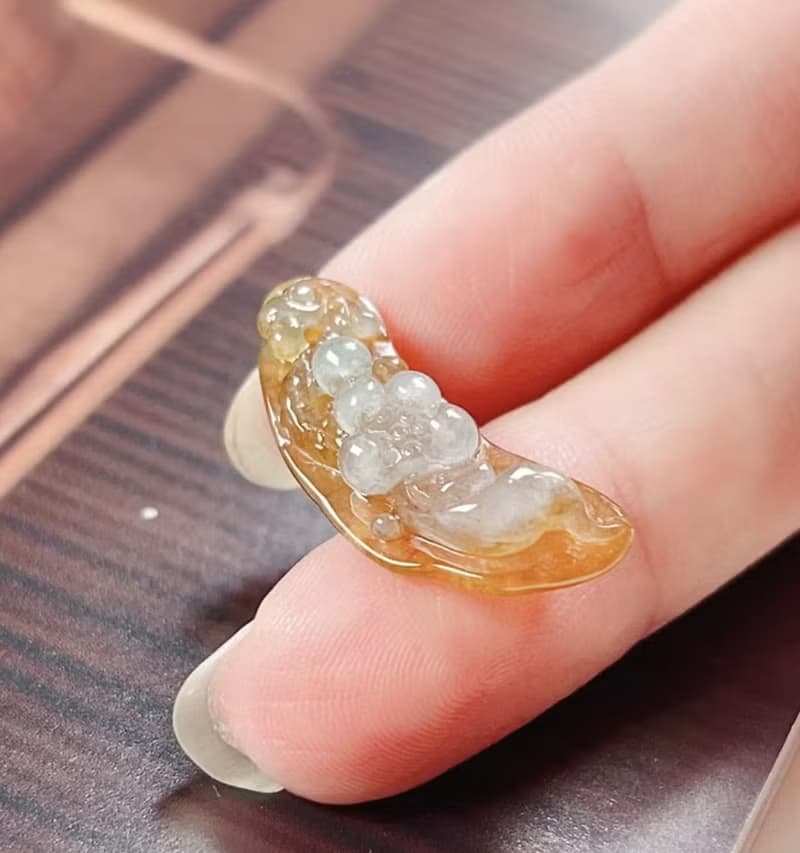 冰紅翡白肉巧雕翡翠蓮花 | 天然緬甸玉A貨翡翠 | 送禮
