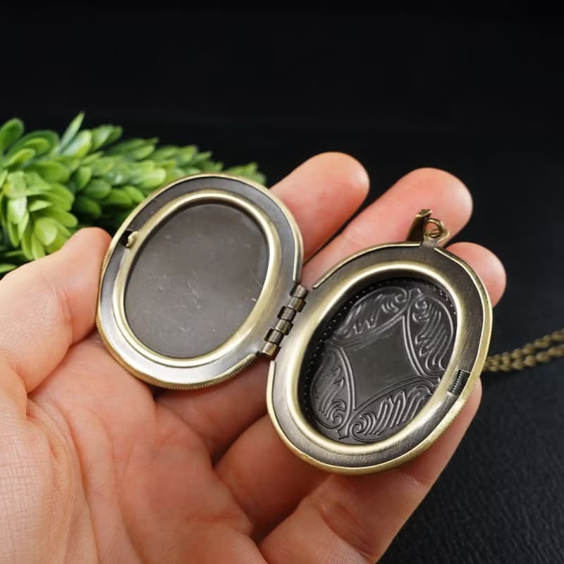 Rose Flower Bouquet Locket Porcelain Cameo Photo Locket Pendant Necklace Jewelry
