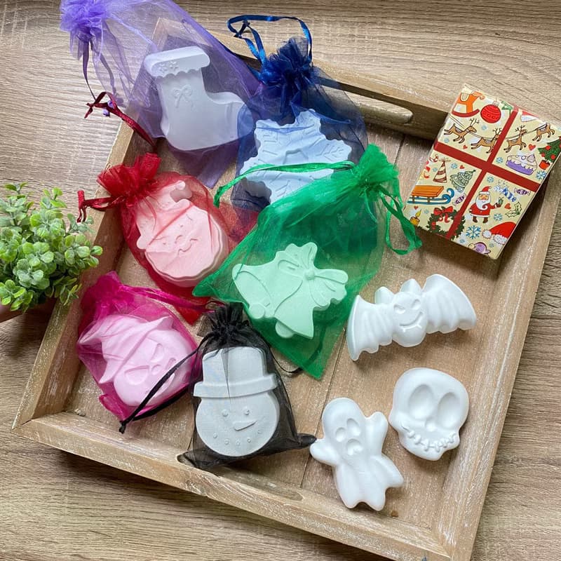 QIDINA 台灣手工聖誕版珪藻土防潮塊 添加精油 4入
