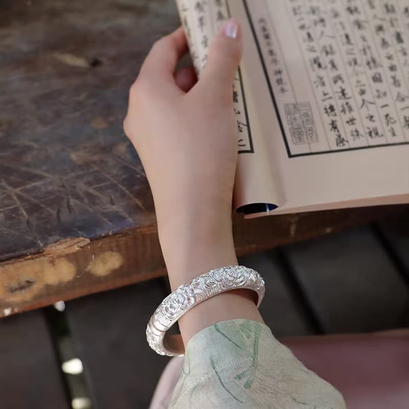手作純銀浮雕薔薇花手環