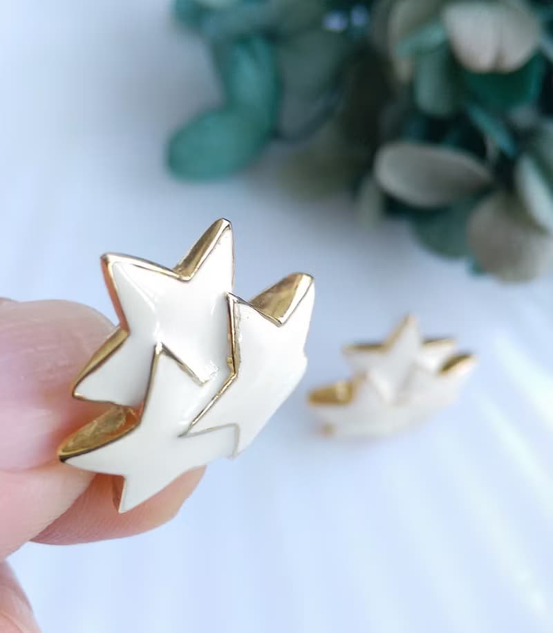 Vintage Jewelry 西洋古董飾品 復古 簡約 白琺瑯 星星 針式耳環