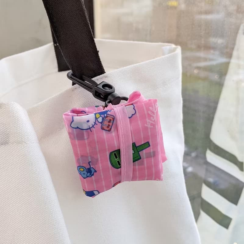 【漫遊台灣 X 三麗鷗】Hello Kitty飲料提袋+行李箱貼(總統府)