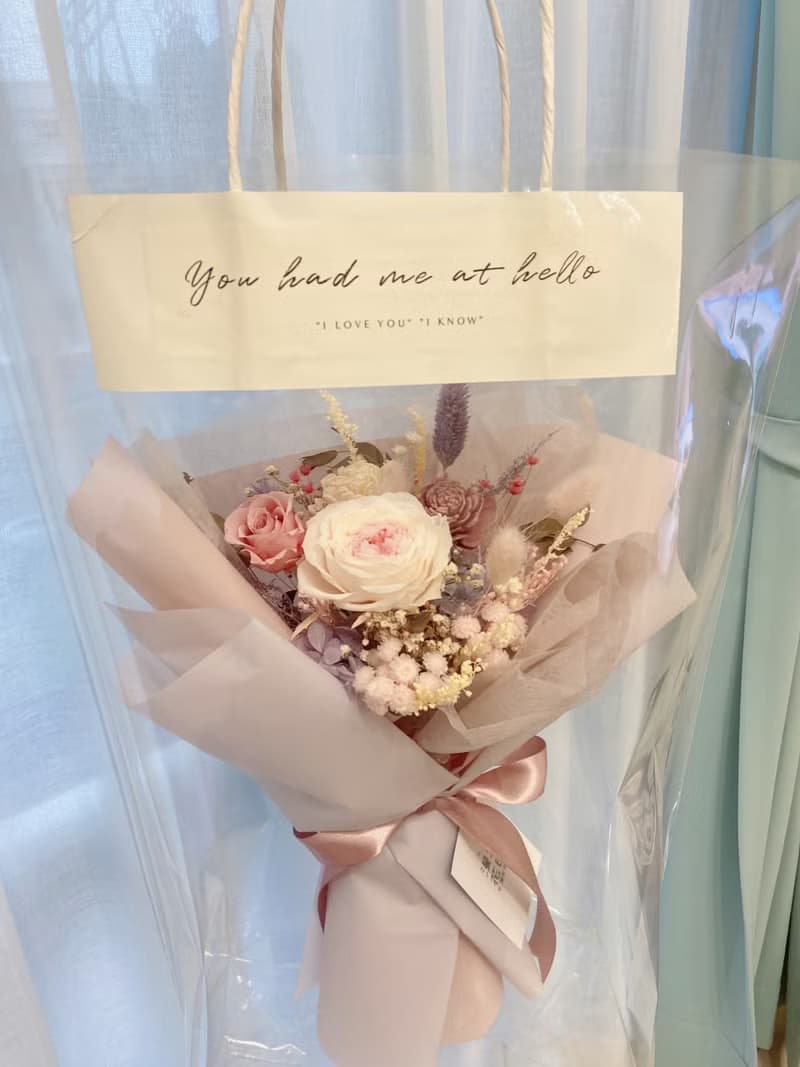 淡紫庭院玫瑰永生花束  情人節 送禮 生日禮 告白 求婚 韓式花束