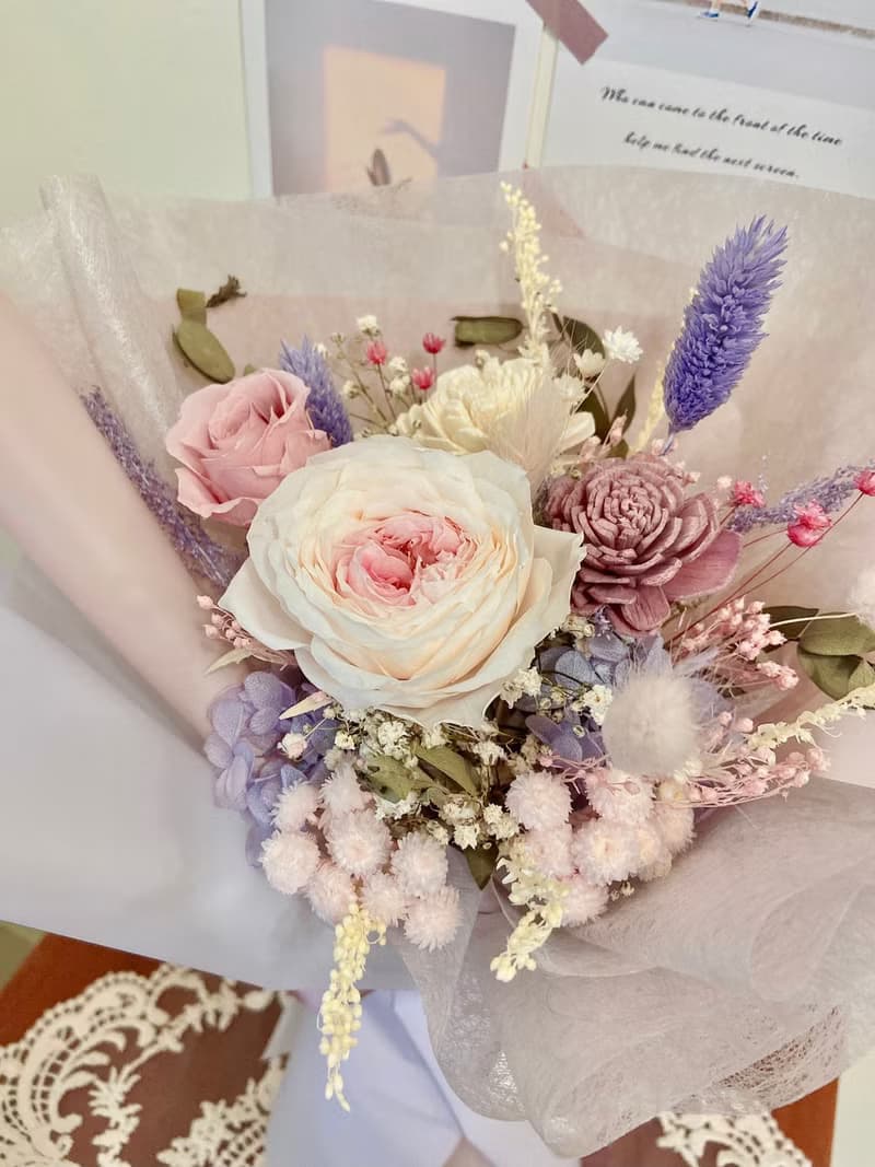 淡紫庭院玫瑰永生花束  情人節 送禮 生日禮 告白 求婚 韓式花束