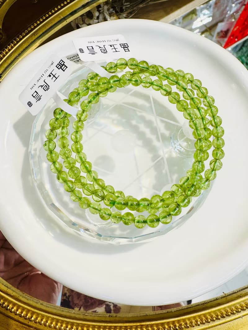 小資本財富之光橄欖石4.5mm水晶手珠招貴人招財事業提升防小人