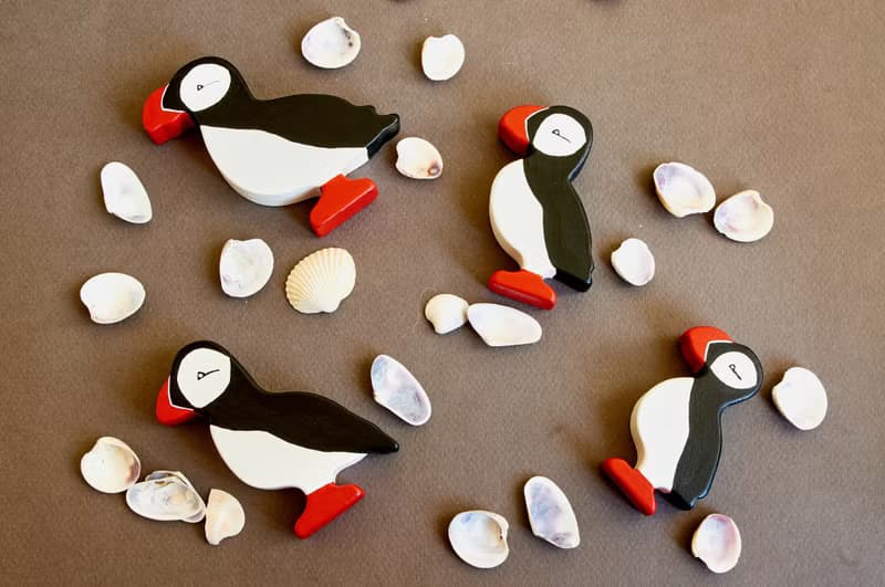 Wooden Puffins animals toys figurines baby, gift box for toddler