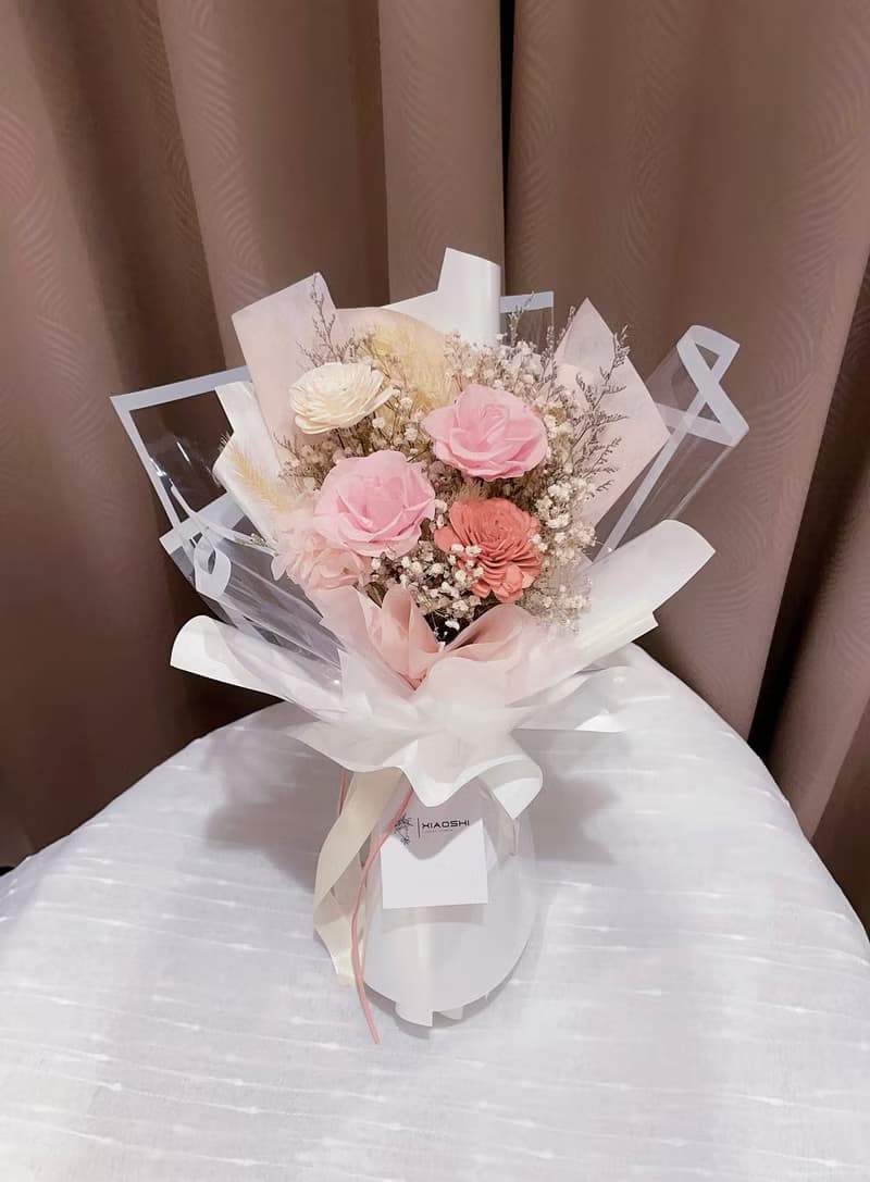 奶杏粉永生花花束 七夕花束 情人節花束 乾燥花花束 告白花束