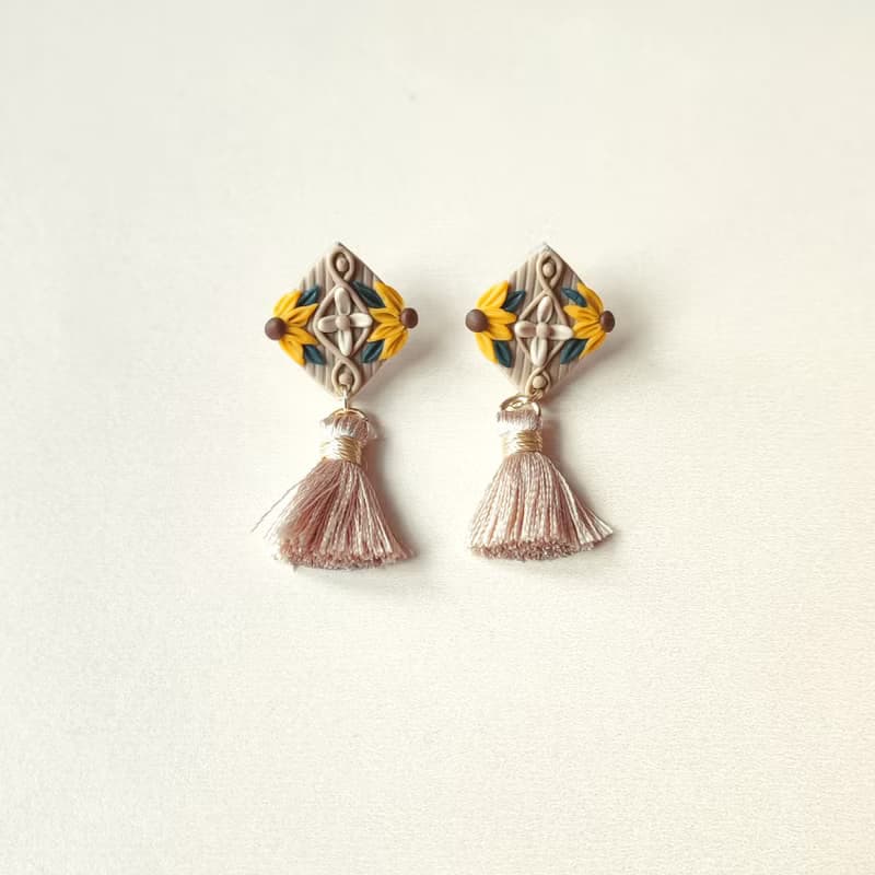 bi winter //菊花毛衣流蘇手工軟陶耳環