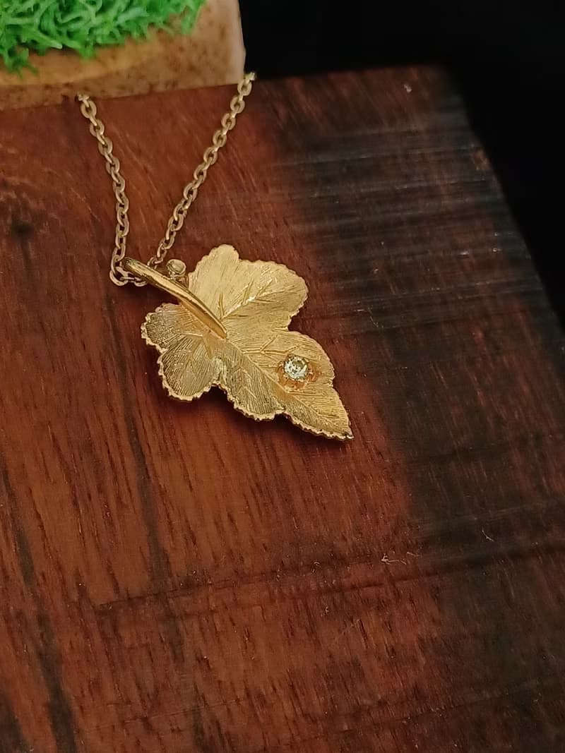 vintage jewelry AVON 典雅金葉萊茵 項鍊