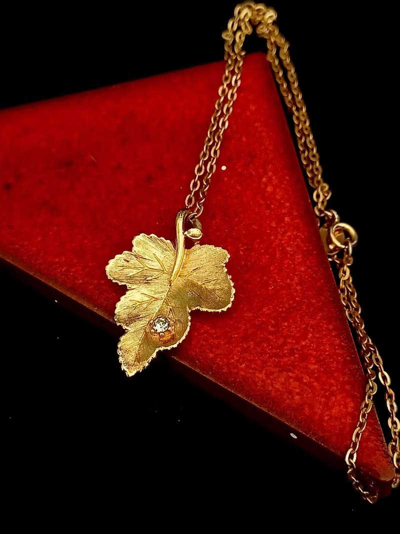 vintage jewelry AVON 典雅金葉萊茵 項鍊