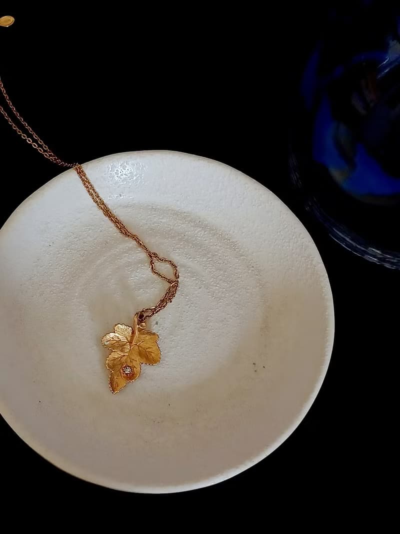 vintage jewelry AVON 典雅金葉萊茵 項鍊