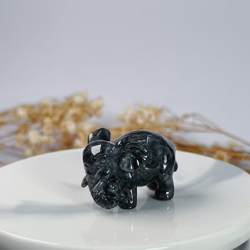 【吉象如意】烏雞翡翠大象擺飾 | 天然緬甸玉A貨翡翠 | 送禮