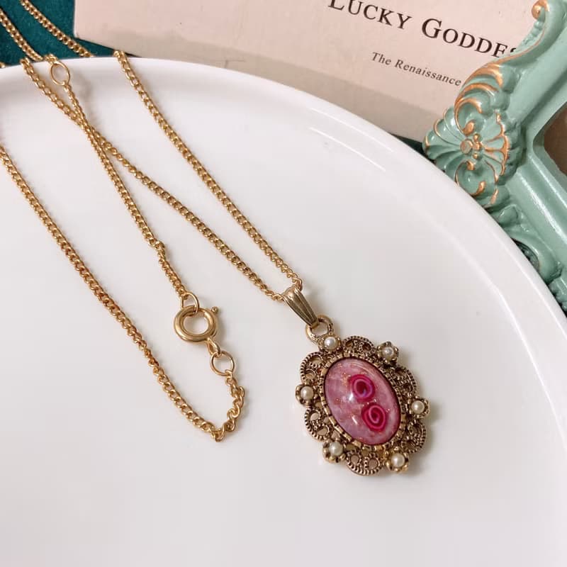 【西洋古董飾品】1949 Sarah Cov 閃爍設計 粉紅珍珠感 項鍊