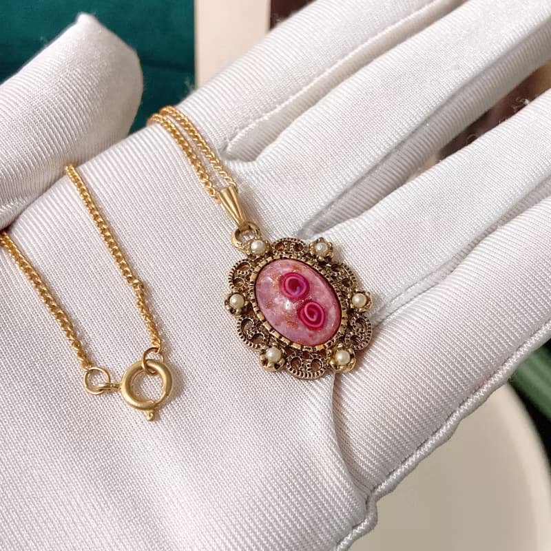 【西洋古董飾品】1949 Sarah Cov 閃爍設計 粉紅珍珠感 項鍊