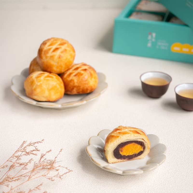 【皇上不上朝】菠蘿蛋黃酥禮盒 9 入