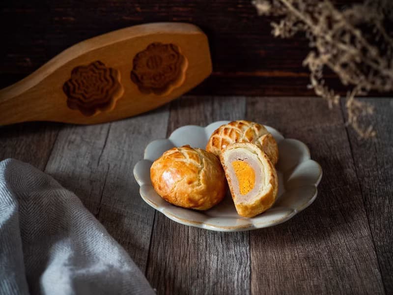 【皇上不上朝】菠蘿蛋黃酥禮盒 9 入