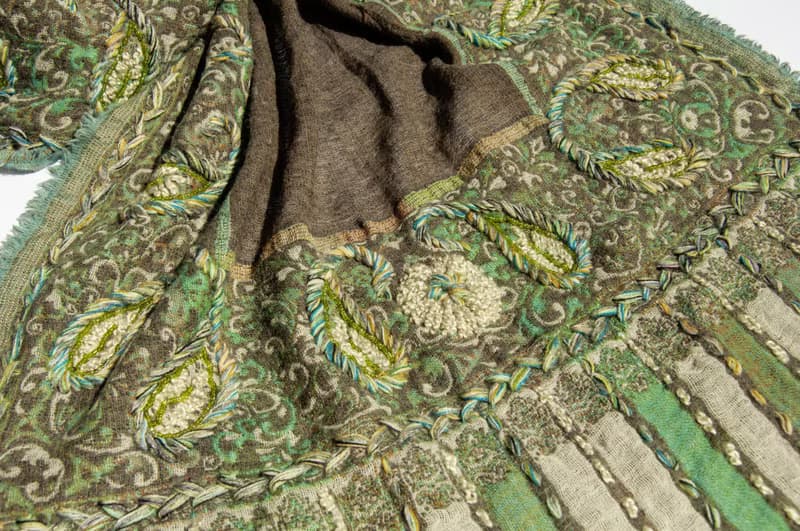 水煮羊毛披肩/針織圍巾/刺繡圍巾/羊絨披巾/喀什米爾Cashmere-花