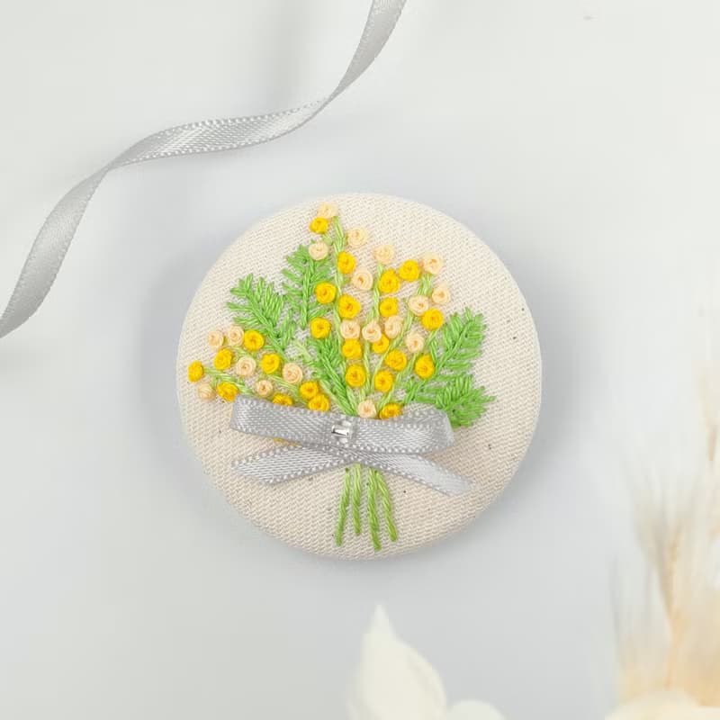 ミモザの花束刺繍ブローチor刺繍ヘアゴム