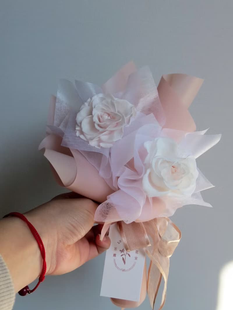 淡粉玫瑰單支 包裝小花束