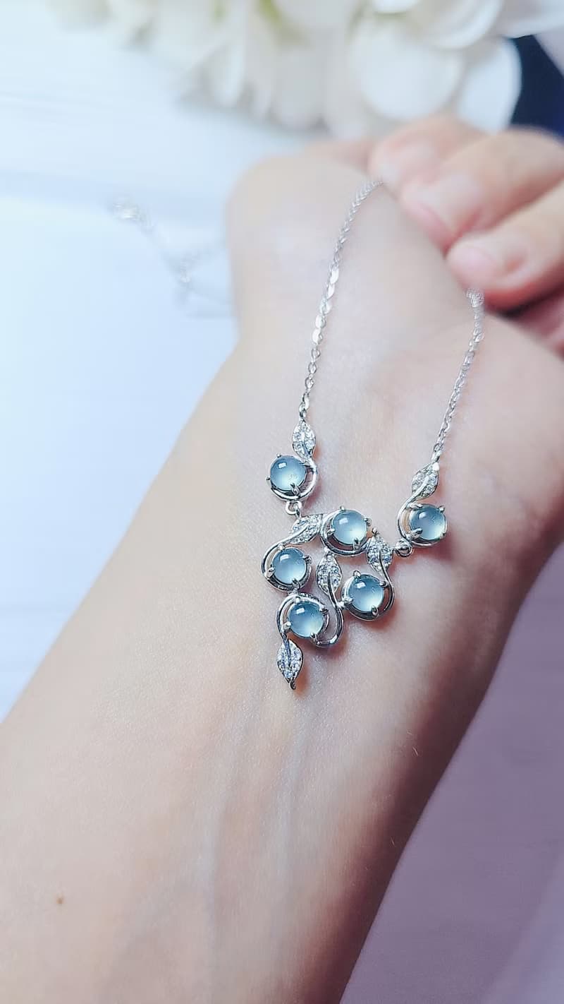 |古典精緻藍剛|a貨翡翠冰玻藍剛蛋面4.2mm純銀鍍18k設計款項鍊