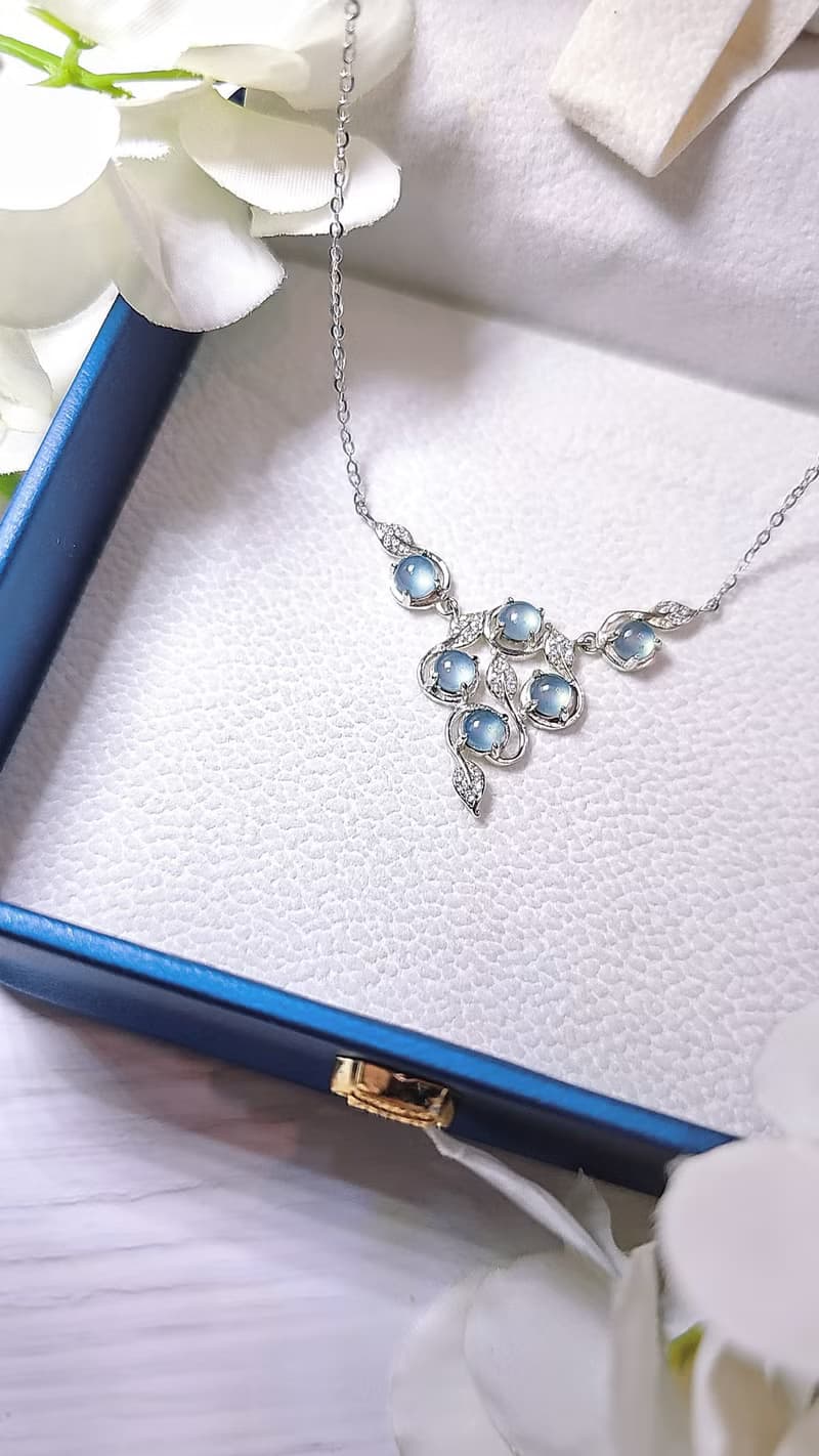 |古典精緻藍剛|a貨翡翠冰玻藍剛蛋面4.2mm純銀鍍18k設計款項鍊