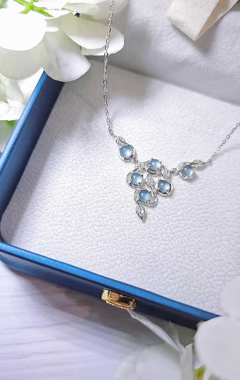 |古典精緻藍剛|a貨翡翠冰玻藍剛蛋面4.2mm純銀鍍18k設計款項鍊