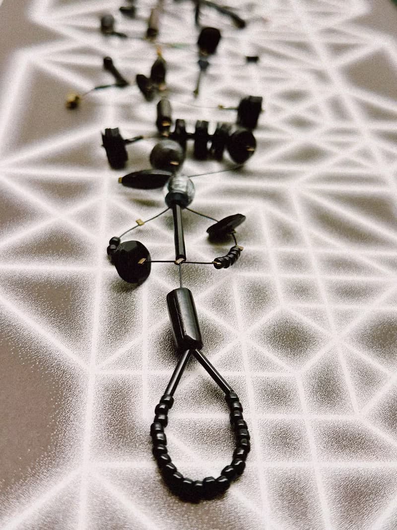 絲線蕾絲貼頸項鍊 黑色時空