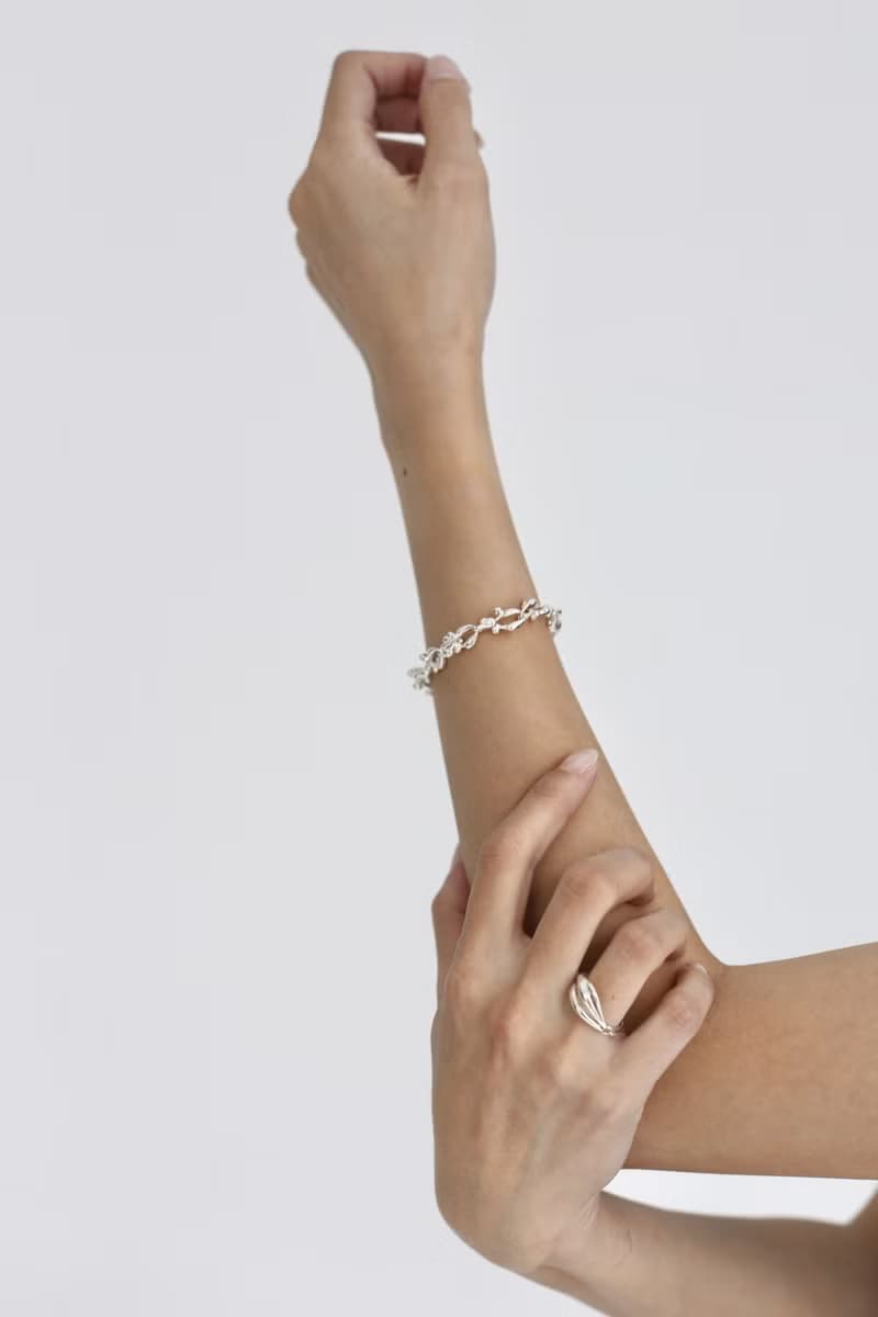 Aquatic Beauty Bracelet 水華手鍊