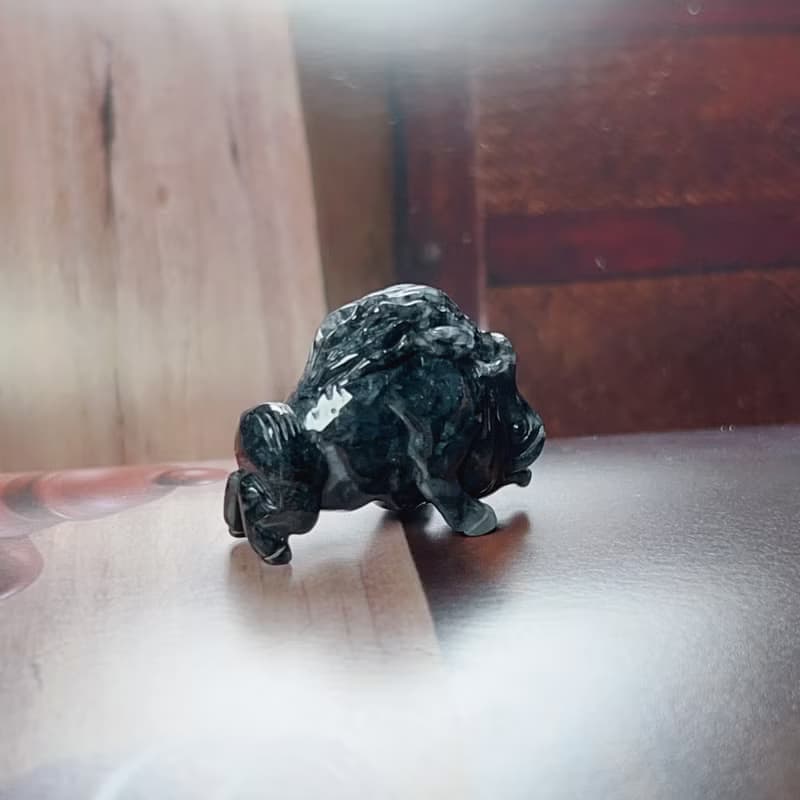 烏雞翡翠山豬 | 天然緬甸A貨翡翠 | 送禮
