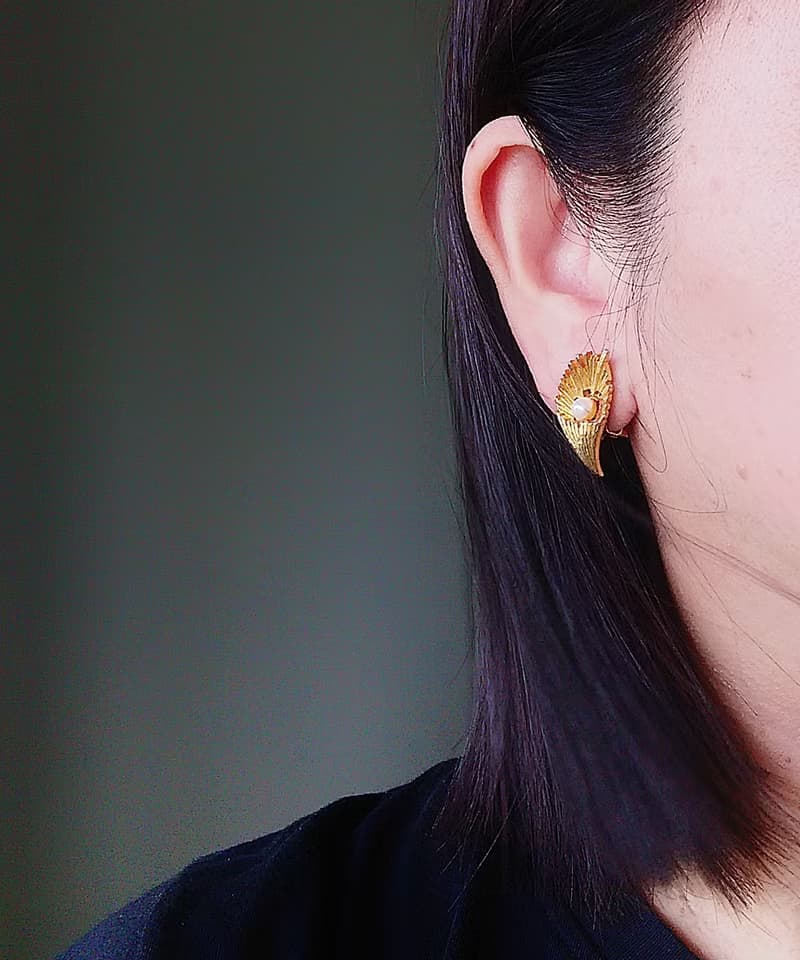 Vintage Jewelry 西洋古董飾品 海芋 仿珠 夾式耳環