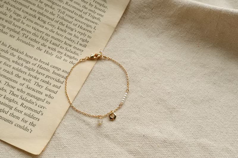 圓氐  人魚的信物  月光石手鍊