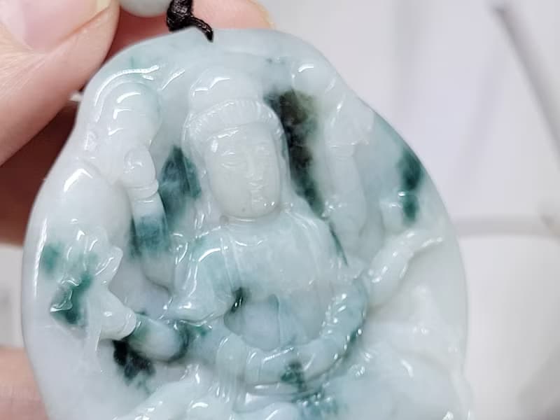 【親翠】天然翡翠 隨形嬌感底飄花千手觀音項鍊 佛系 畢業禮物