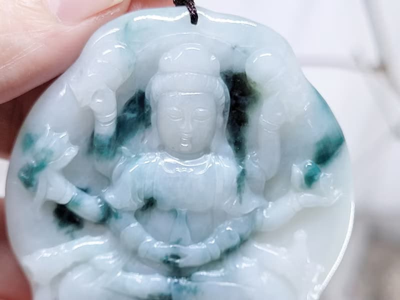 【親翠】天然翡翠 隨形嬌感底飄花千手觀音項鍊 佛系 畢業禮物