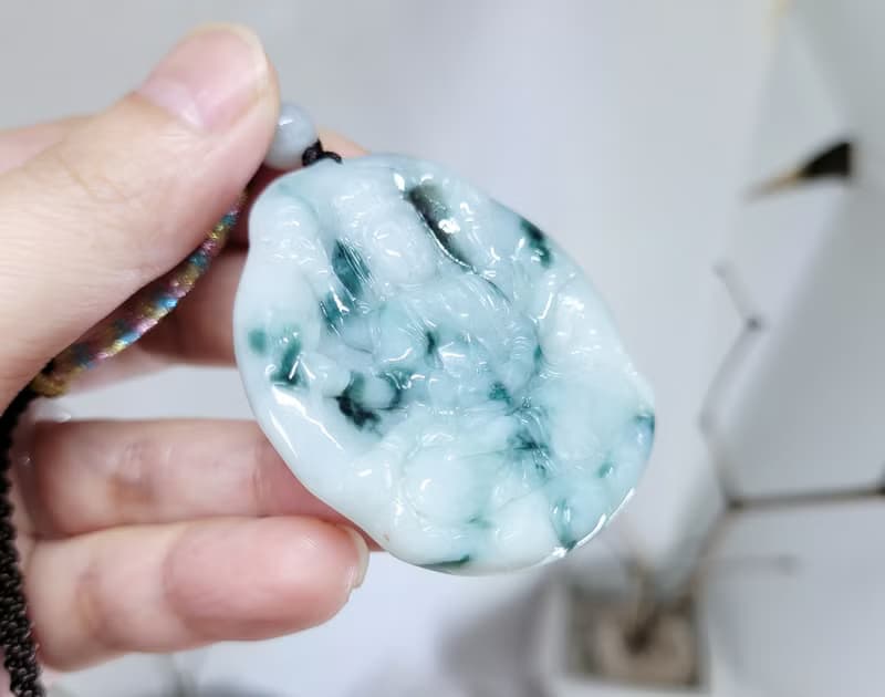 【親翠】天然翡翠 隨形嬌感底飄花千手觀音項鍊 佛系 畢業禮物
