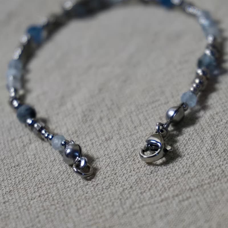 ll MODO 設計款 - 海藍寶的相遇 ll 海藍寶細手鍊 BR-00008