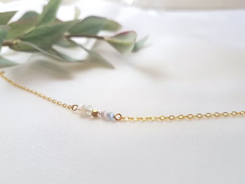 度假小屋 ‧ 貓眼石 珍珠 黃銅 水晶 細手鍊